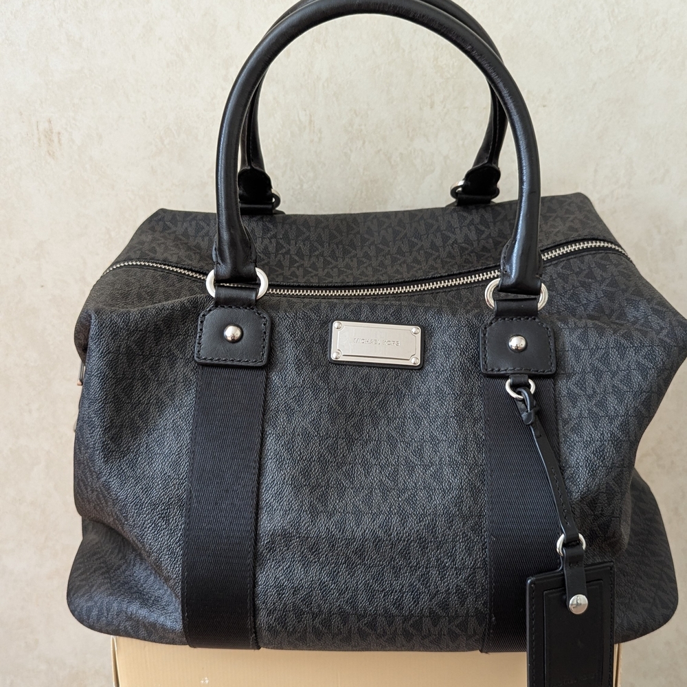 Michael Kors Hudson Logo Black Weekender Bag